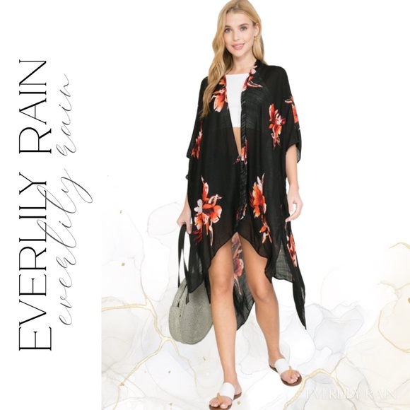 LAST ONE! Floral Print Boho Kimono Wrap - Picture 12 of 15